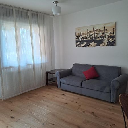 Appartamento Sangiuliano Mestre Luaran gambar